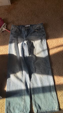 light washed baggy jeans