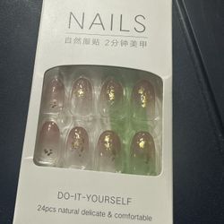 Press On Nail 24 Set