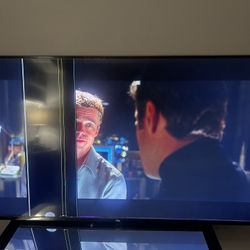 75inch Roku Tv for REPAIR Or PARTS 