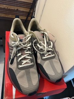 Nike Running Sneakers Tan and Black