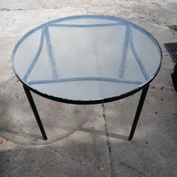 Round Glass Table No Chairs 