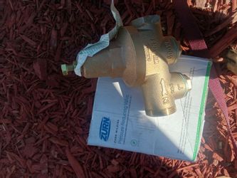 7 Zurn Wilkins pressure reducing valve