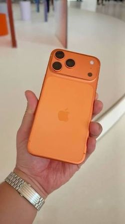 APPLE.  ORANGE COLOR -2Tb