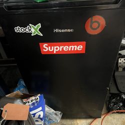 Hisense Mini Fridge 