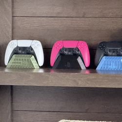 PlayStation Controller Stand