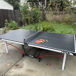 STIGA Ping Pong Table