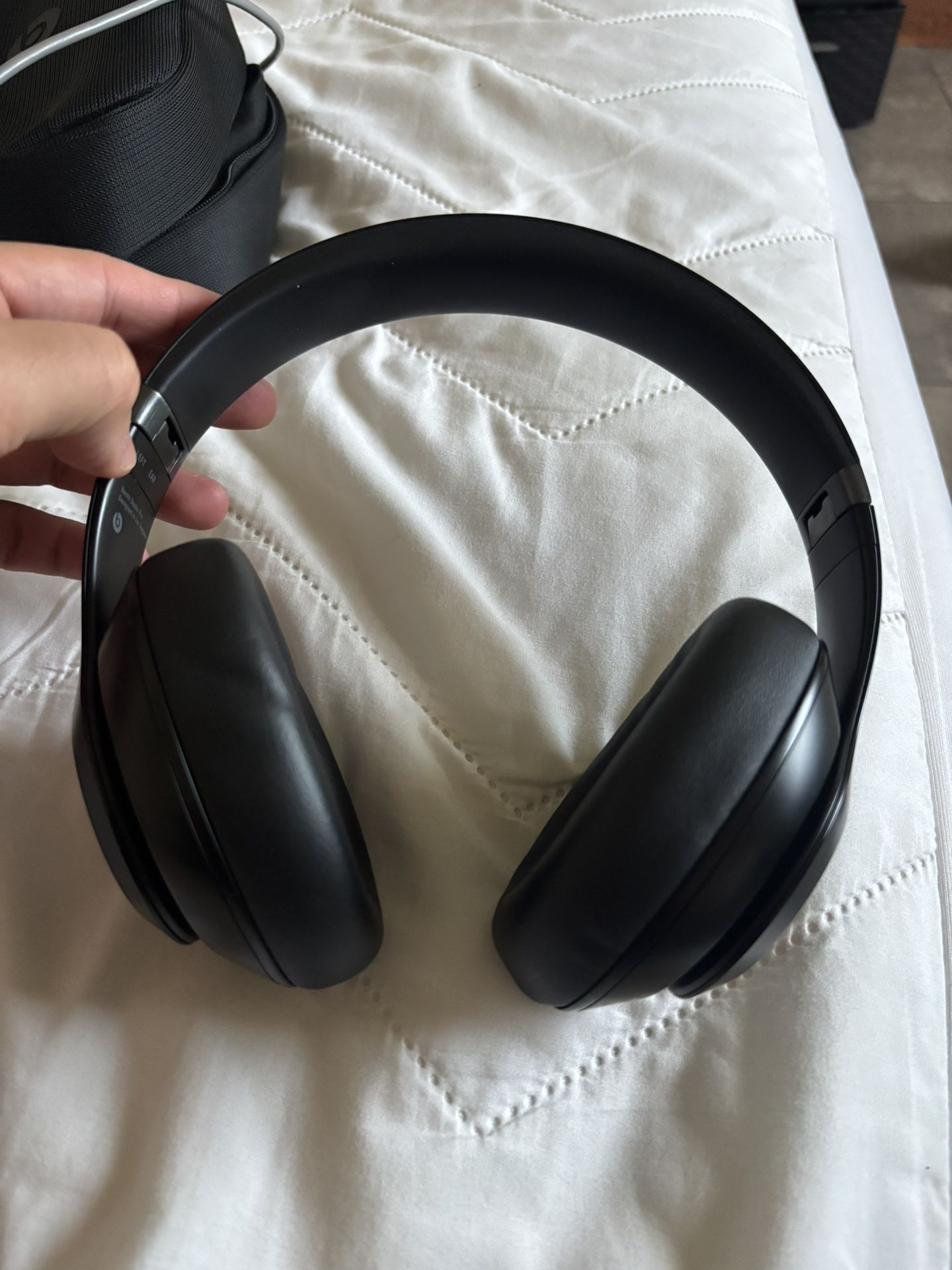 Beats Studio Pro Noise Canceling 