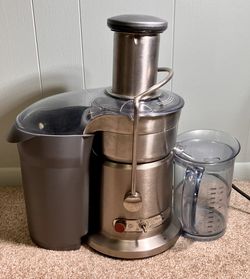 Breville Juicer