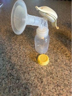 Medela hand breast pump