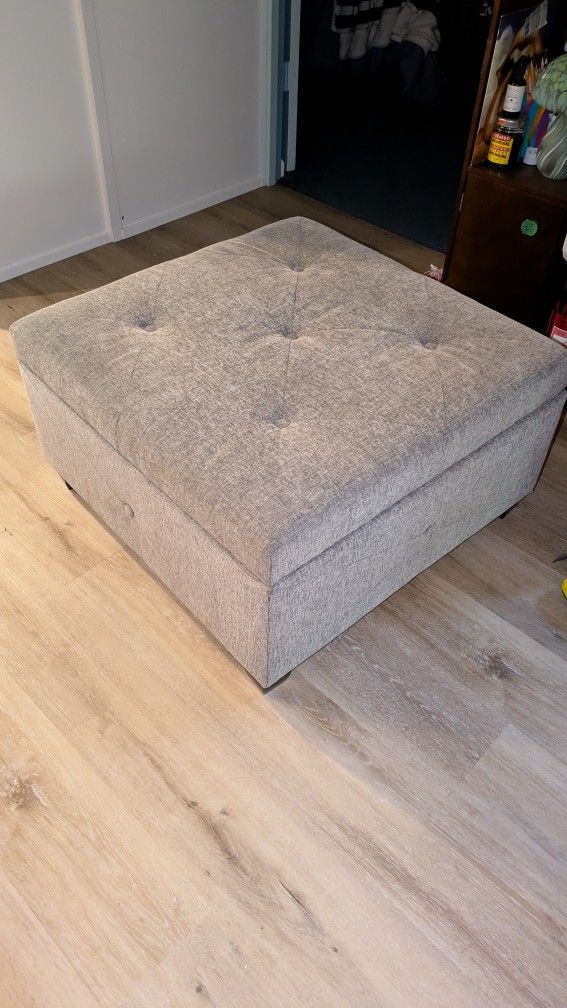 Storage Cloth Ottoman