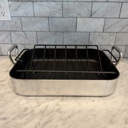 Williams Sonoma France 16” Roaster With Rack Non Stick