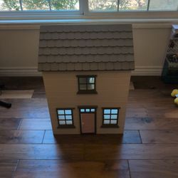 Pottery Barn Dollhouse
