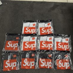 Supreme Socks 