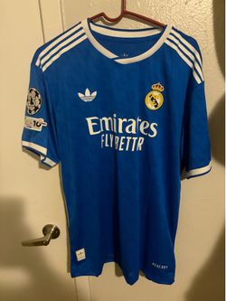 Valverde Real Madrid jersey