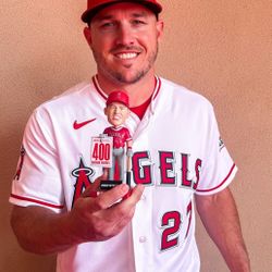 Braves vs Angels 400th HR Bobblehead 