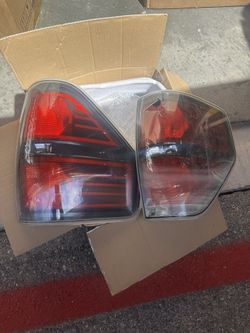 Pair Of 2013 Ford F150 Taillights