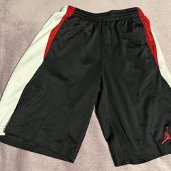 Jordan Dri-Fit Mesh Boys' Basketball Shorts Black Red White Size L 12-13YRS
