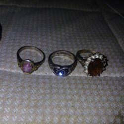 14k White Gold Star Sapphire Silver Blue Sapphire And 14k Hold With Diamonds And Some Other Gem Stone Lol
