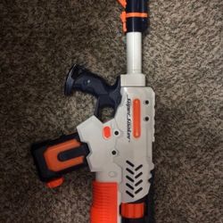 Nerf Super Soaker Tornado Strike