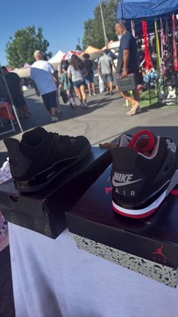 Retro Jordan 4 Black Cats