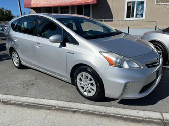 2012 Toyota Prius v