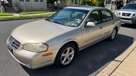 2000 Nissan Maxima GLE