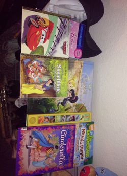 Kids books Disney Barbie Nick Jr. Cinderella cars Snow white Tinker Bell
