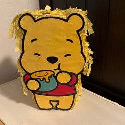 Winnie The Pooh Piñata
