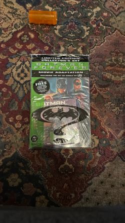 Batman Forever 1995 Comic Film Adaptation With  Trading Card And Disk