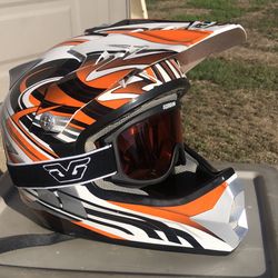 Orange Youth Large Bilt Motocross Helmet And Goggles