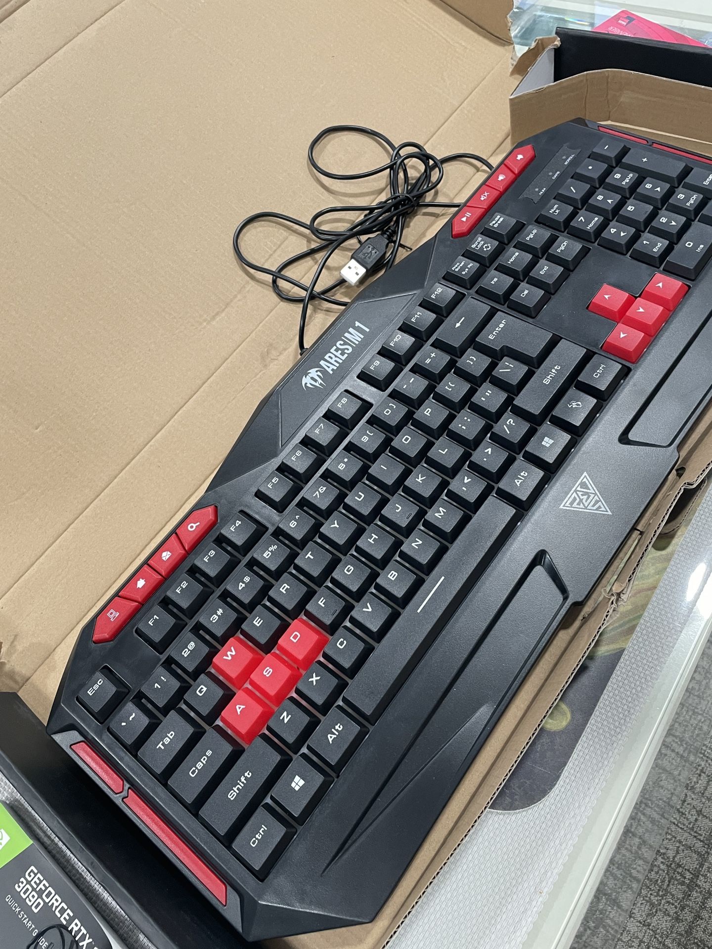 ARESM 1 Keyboard