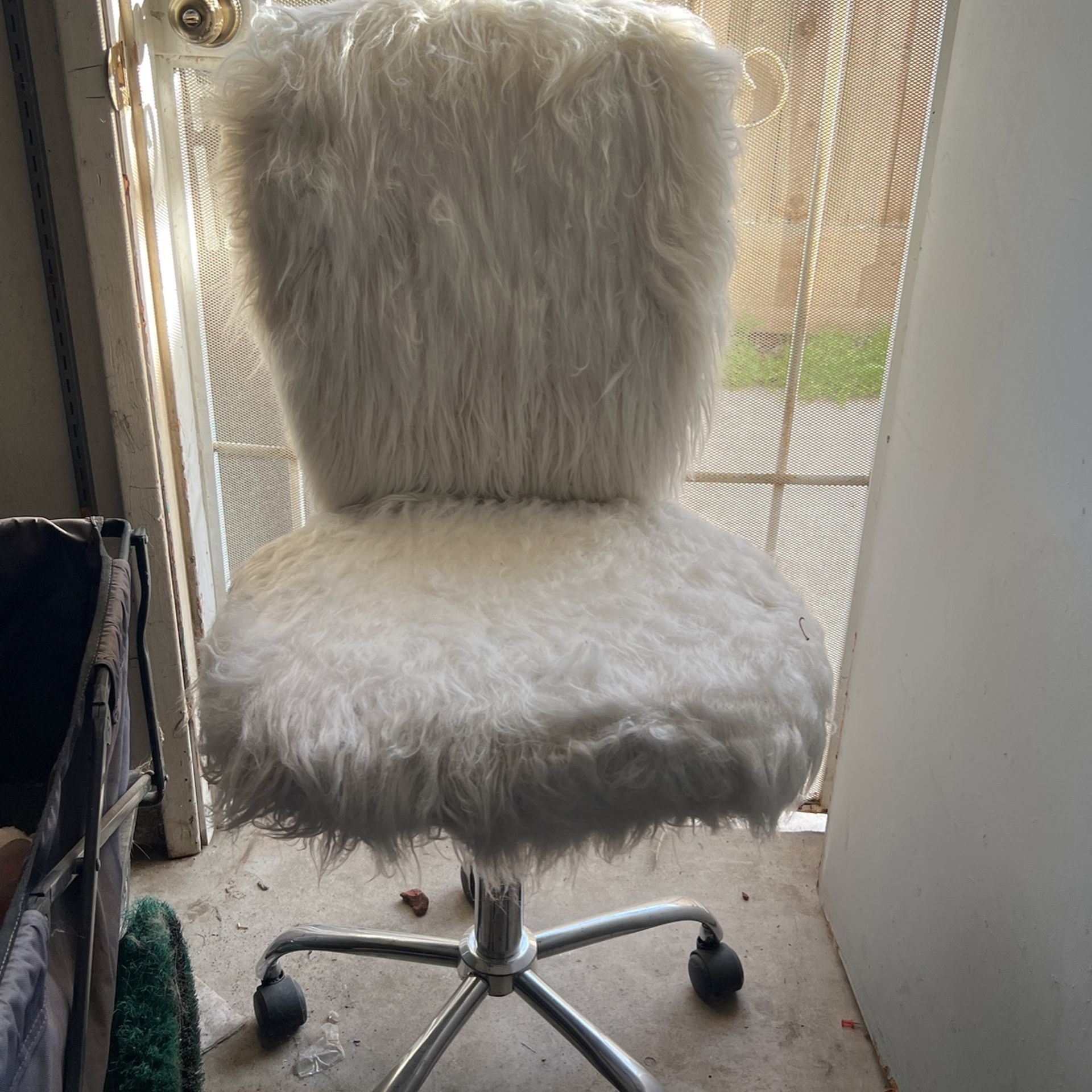 White Fuzzy Chair With Metal Base