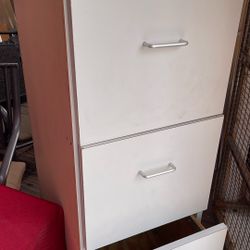 Cajoneras De 4 Cajones Cada Una  Son 2