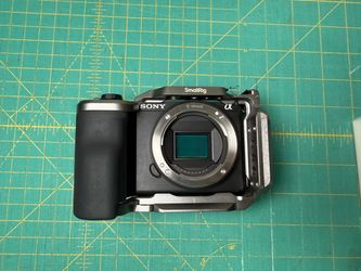 Sony ZVE10ii + lenses & accessories