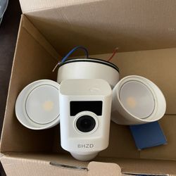 Smart Floodlight Camera