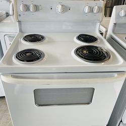 Ge white stove