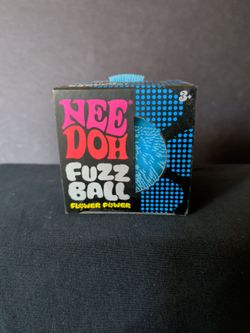 Nee Doh Fuzz Ball Flower Power Blue