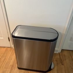 Simplehuman Stainless Steel Dual Butterfly Lid Step Trash Can