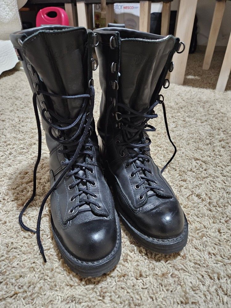 Danner Fort Lewis