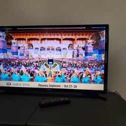 Samsung 32-Inch TV With Remote Control