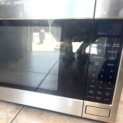 Thermador -Microwave 