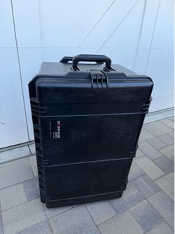Pelican iM2975 Storm Storage Case