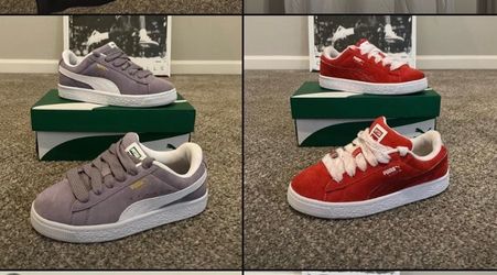 2 Pair PUMA Shoes