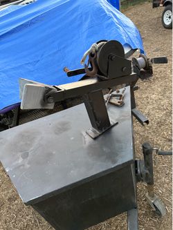 Boat/ jetski trailer winch with bow roller