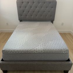 Like New Full Size Bed with mattress