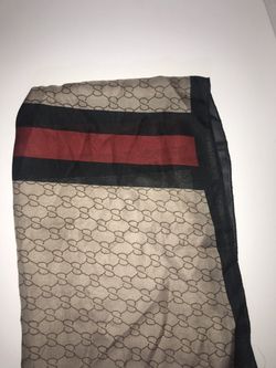 Gucci scarf