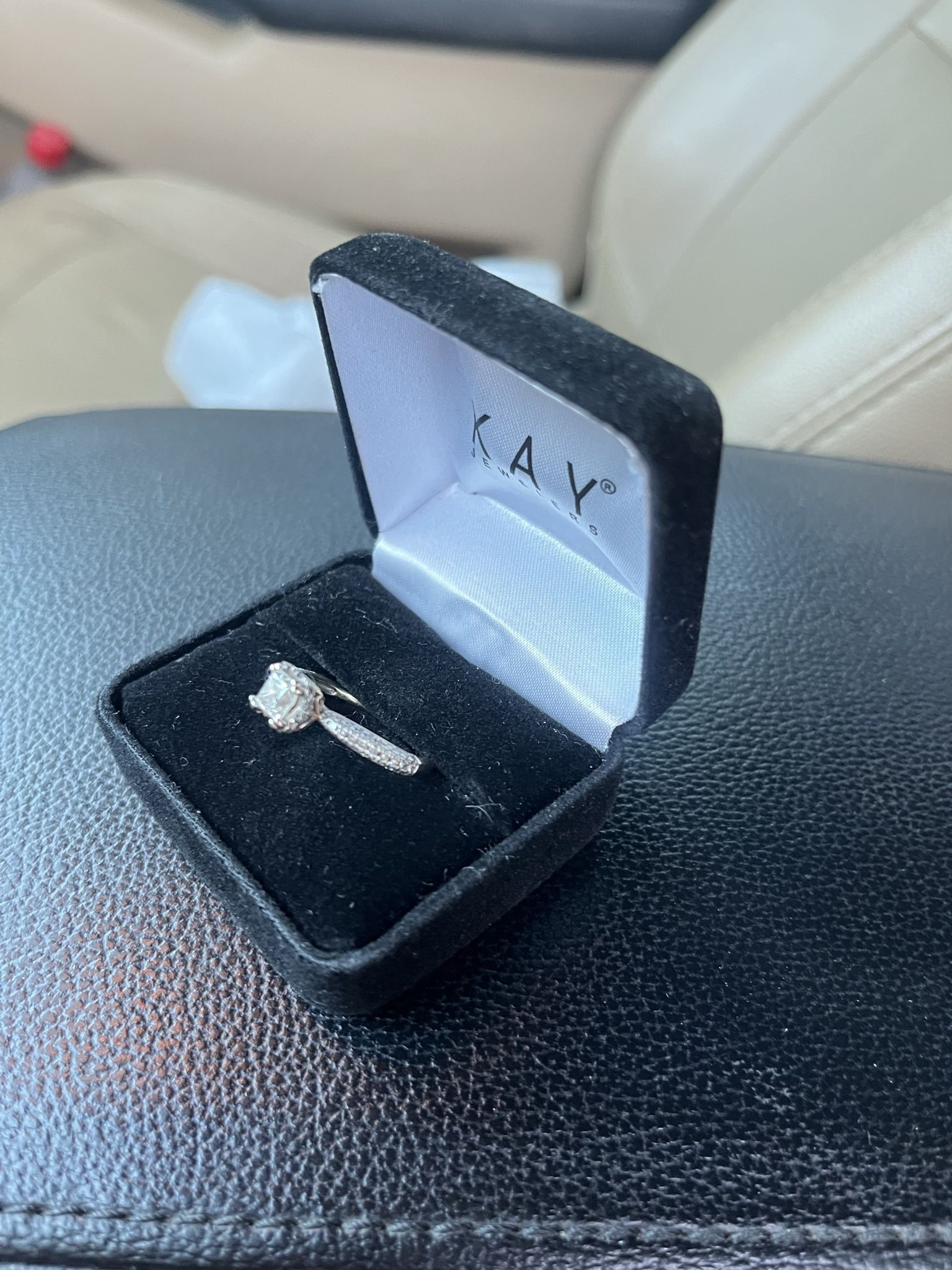 Engagement Ring Kay Jewelers Princess Cut 1 1/4 Ct for Sale in Trenton