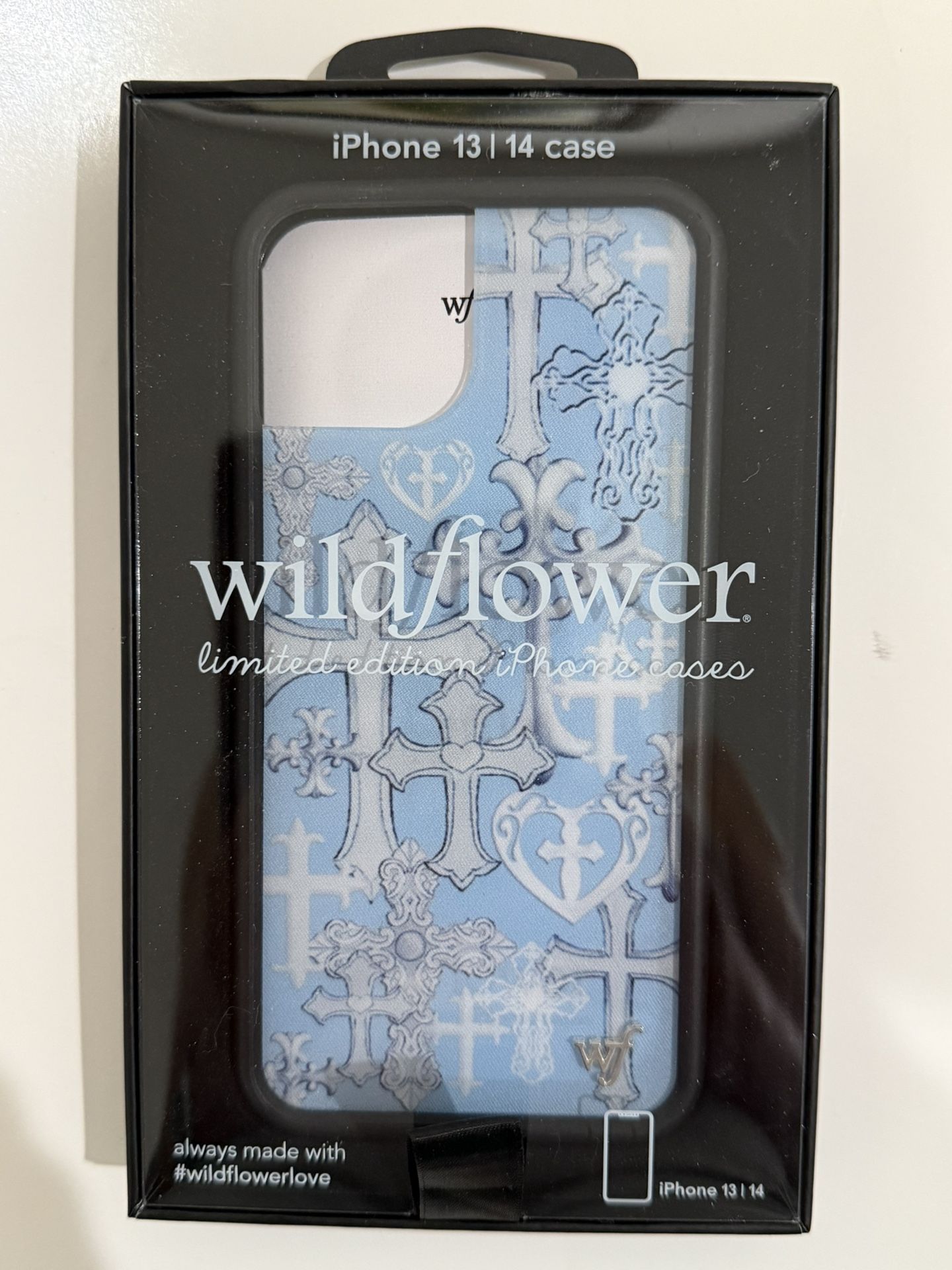 Brand new IPhone 13/14 case - Wildflower