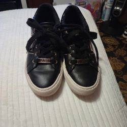 Guess Sneakers 