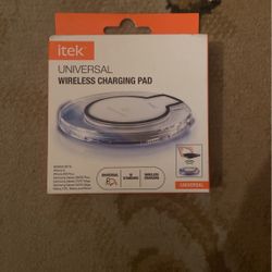 Itek  Universal Charging Pad 